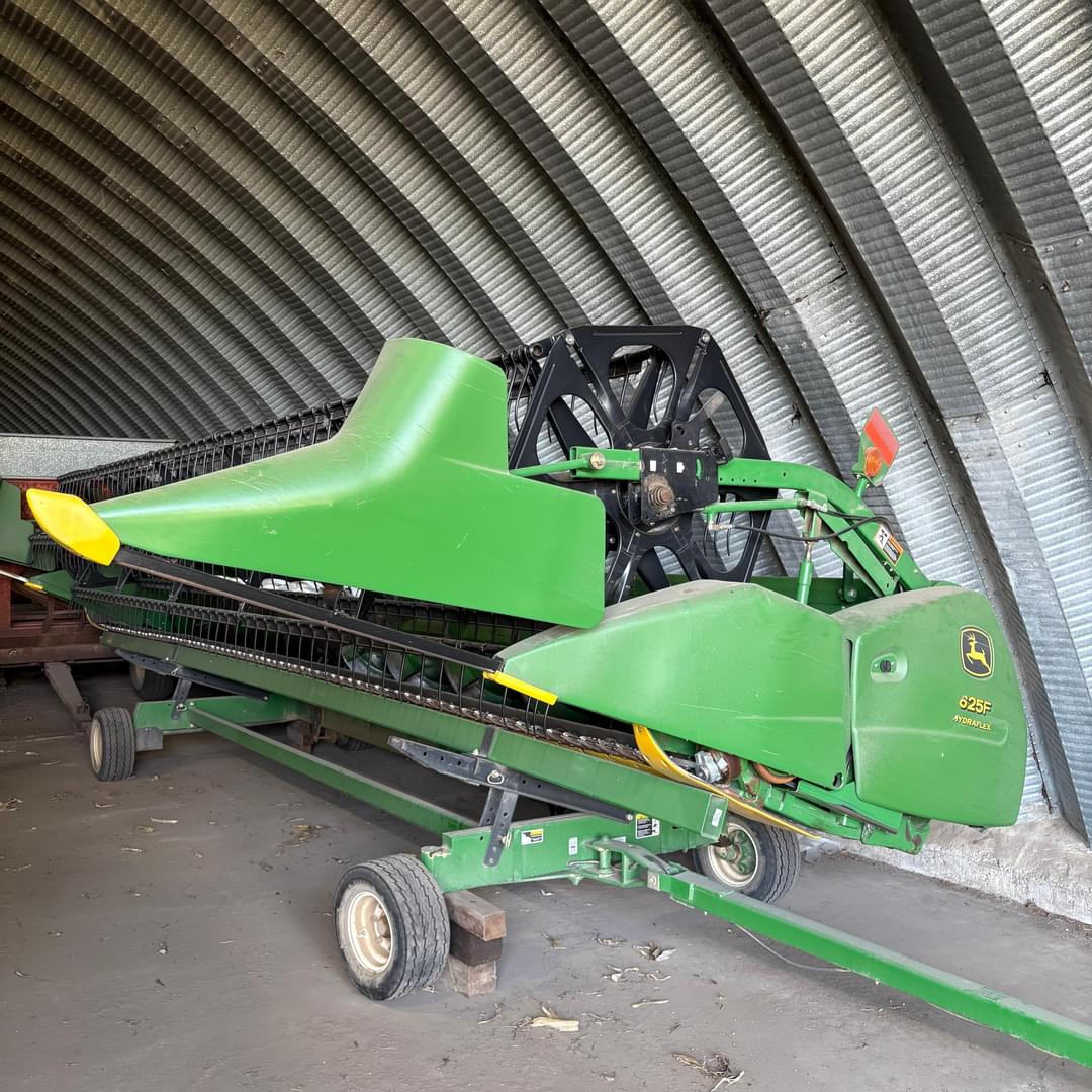 Image of John Deere 625F Primary image