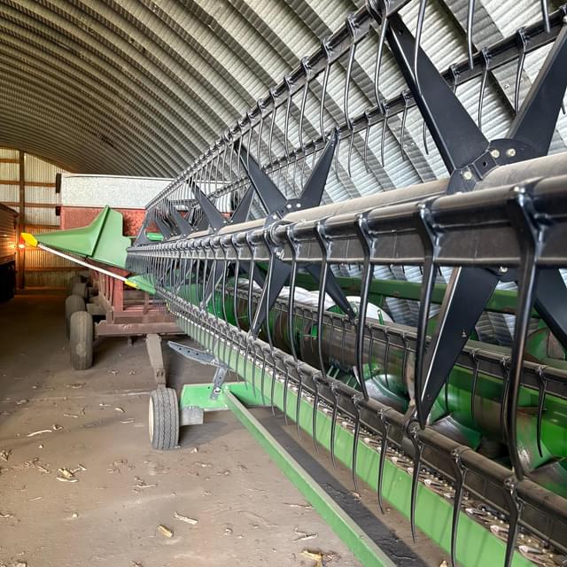 Image of John Deere 625F equipment image 1