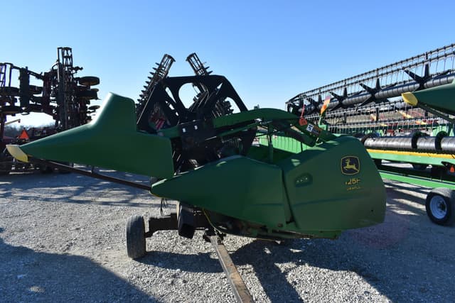 Image of John Deere 625F equipment image 1
