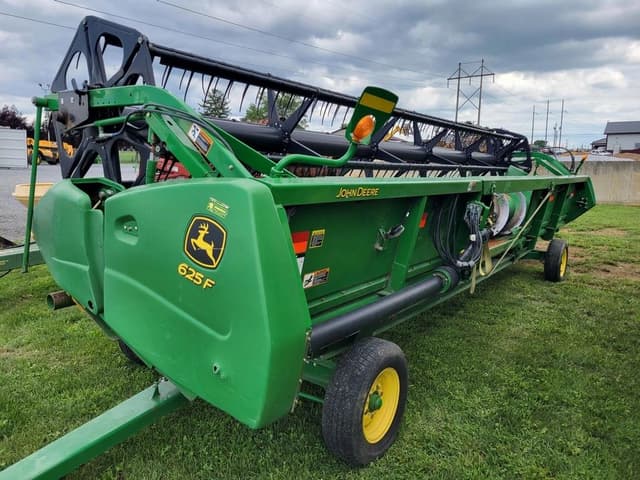 Image of John Deere 625F equipment image 1