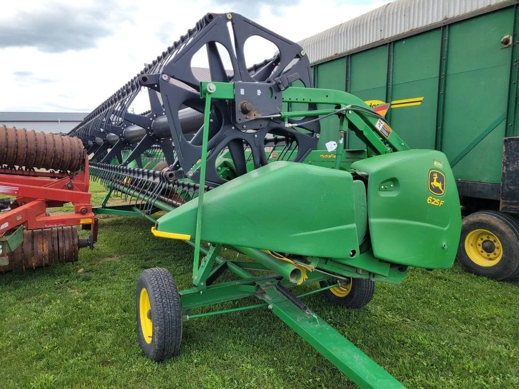 Image of John Deere 625F Primary image