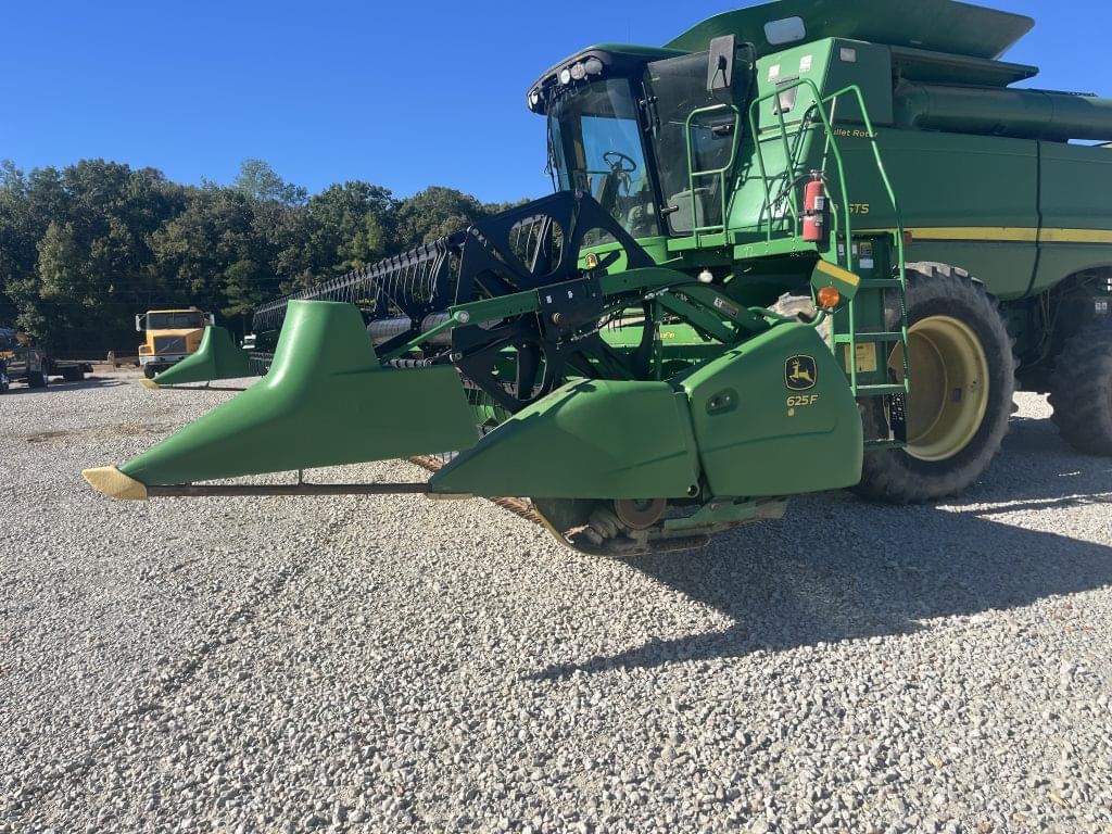 Image of John Deere 625F Primary image