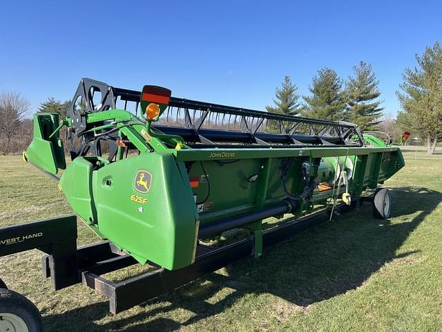 Image of John Deere 625F equipment image 1