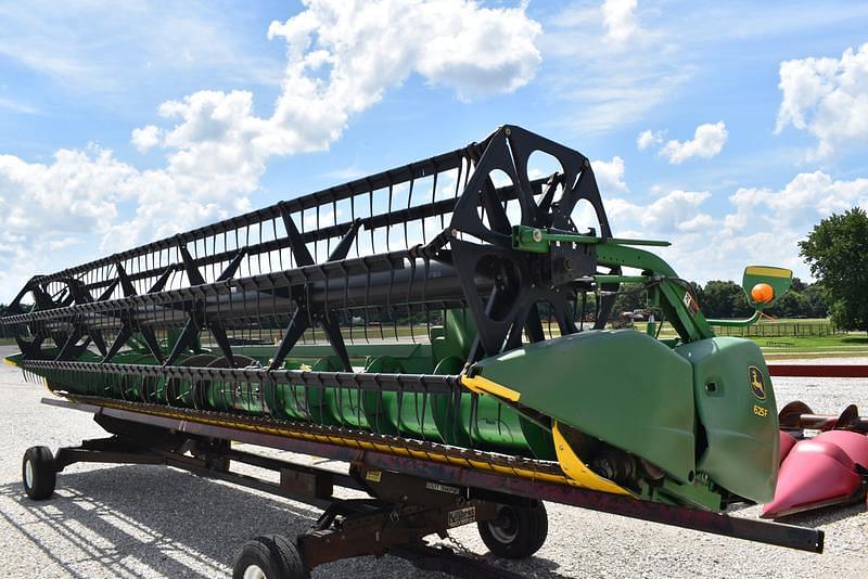 Image of John Deere 625F Primary image