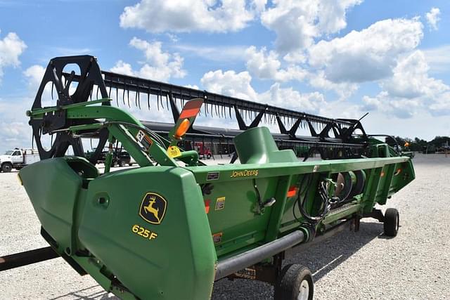 Image of John Deere 625F equipment image 2