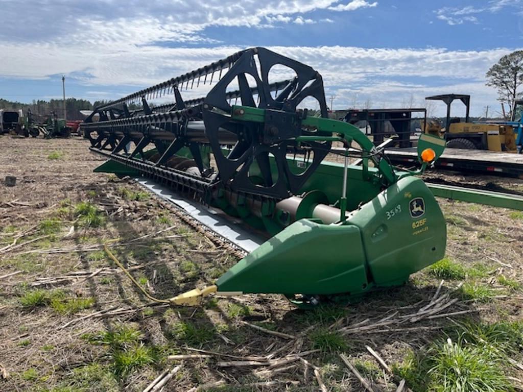 Image of John Deere 625F Image 1