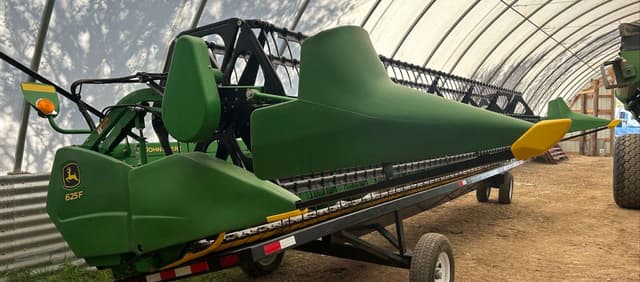Image of John Deere 635F equipment image 3