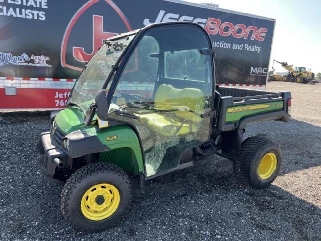 Main image John Deere XUV 625i