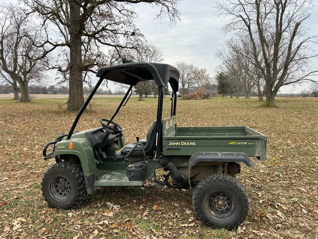 Image of John Deere XUV 625i equipment image 1