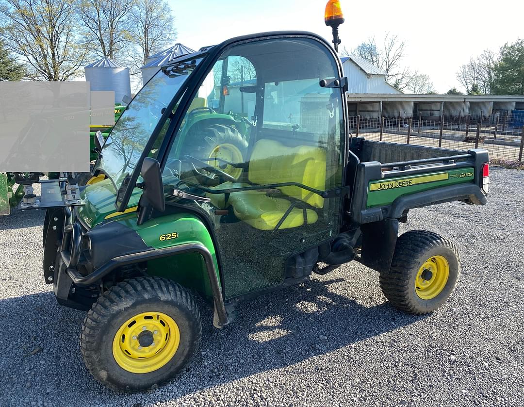 Image of John Deere XUV 625i Primary image
