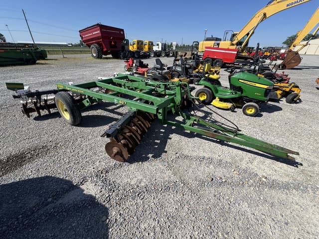 Image of John Deere 627 equipment image 2