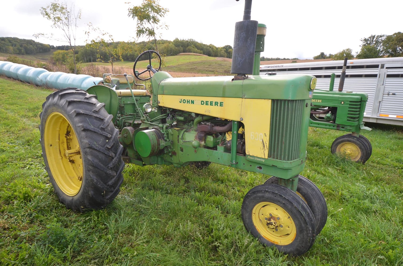 Main image John Deere 630