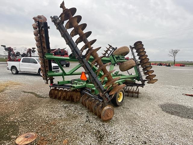 Image of John Deere 630 equipment image 2