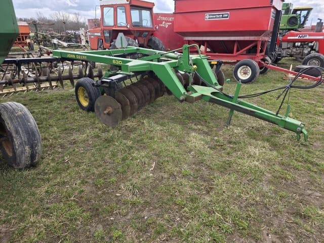 Image of John Deere 630 equipment image 4