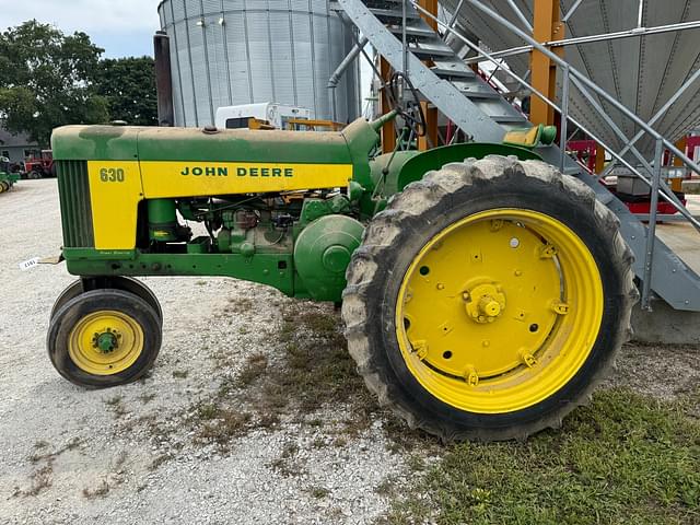 Image of John Deere 630 equipment image 2