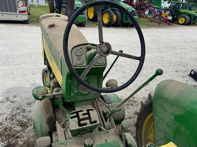 Image of John Deere 630 equipment image 4