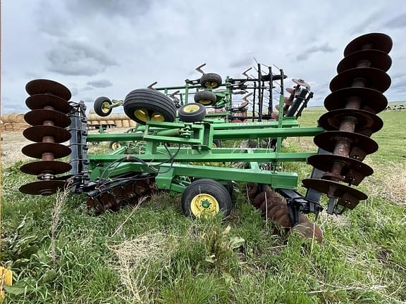 Image of John Deere 630 equipment image 4