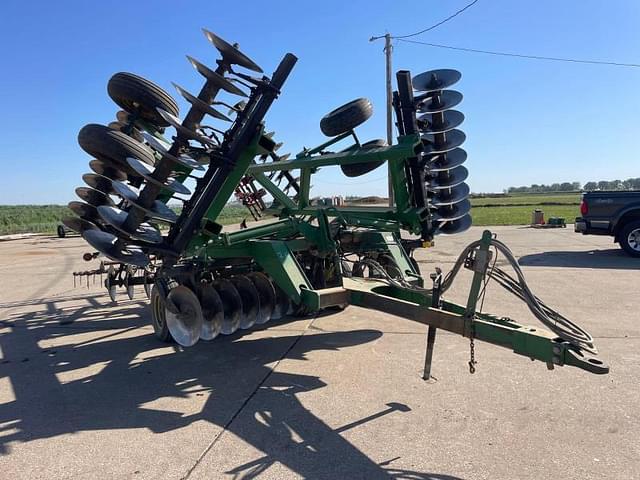 Image of John Deere 630 equipment image 1