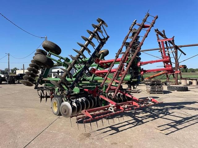 Image of John Deere 630 equipment image 2