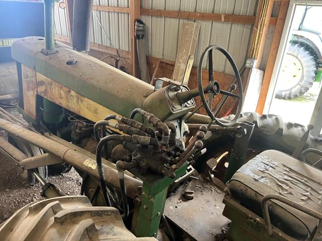 Image of John Deere 630 equipment image 3