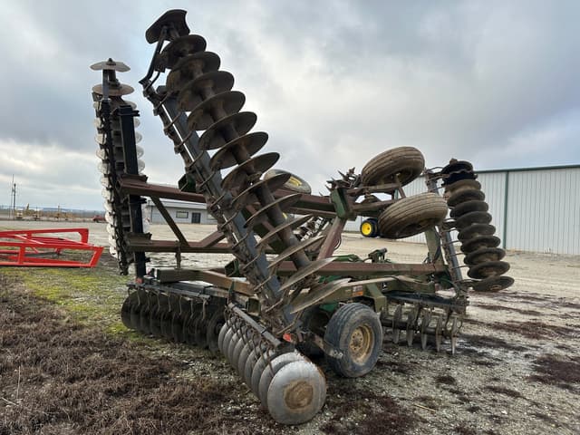 Image of John Deere 630 equipment image 2