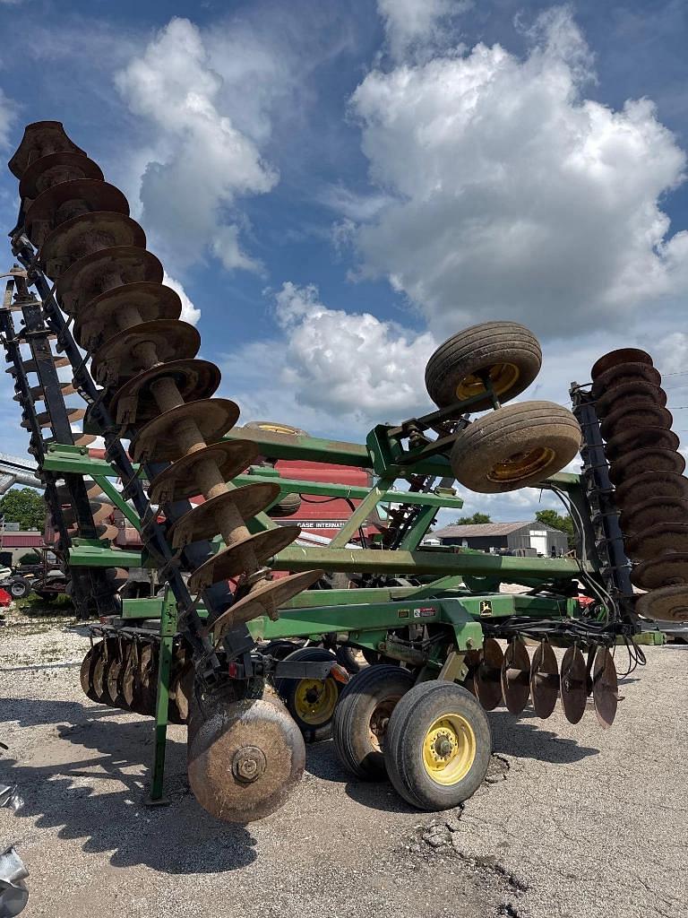 Image of John Deere 630 Image 0