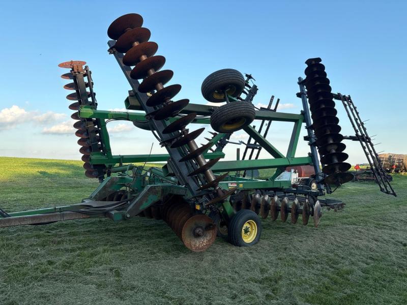 Image of John Deere 620 Primary image