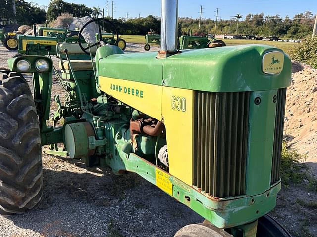 Image of John Deere 630 equipment image 2