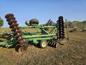 John Deere 630 Image