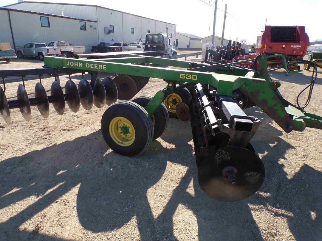 Image of John Deere 630 Primary image