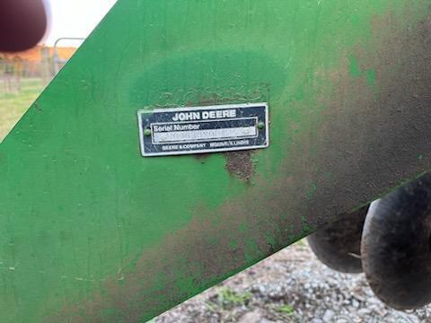 Image of John Deere 630 equipment image 4