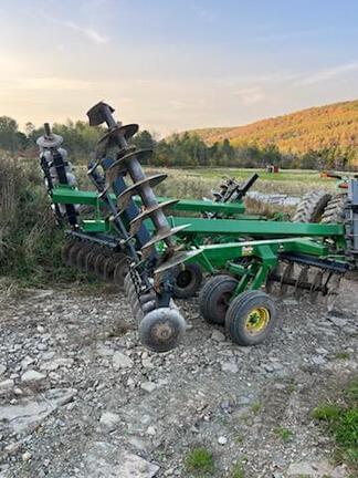 Image of John Deere 630 equipment image 2
