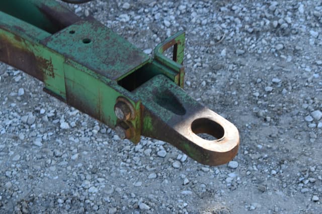 Image of John Deere 630 equipment image 3