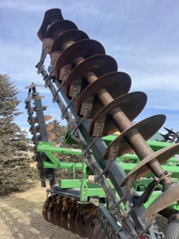 Image of John Deere 630 equipment image 3