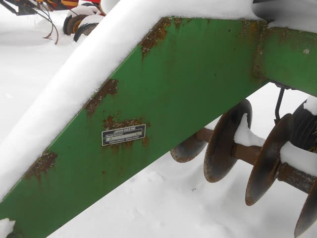 Image of John Deere 630 equipment image 2