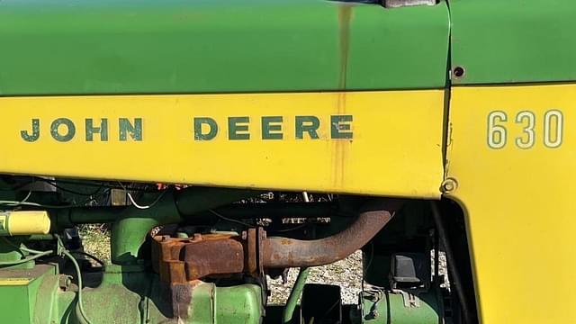 Image of John Deere 630 equipment image 2