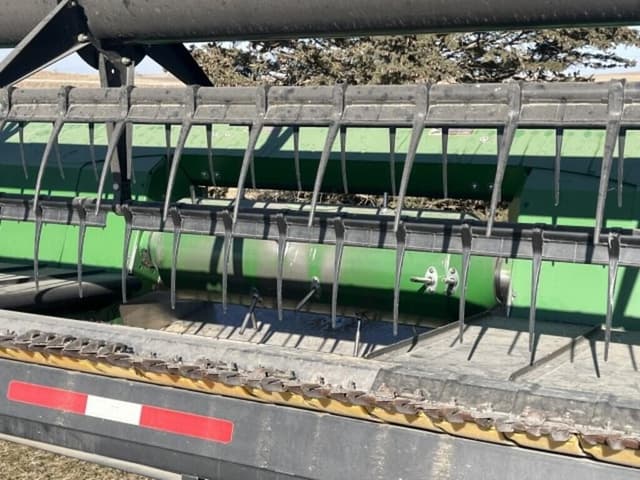 Image of John Deere 630FD equipment image 2