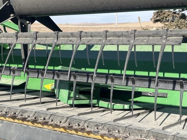 Image of John Deere 630FD equipment image 3