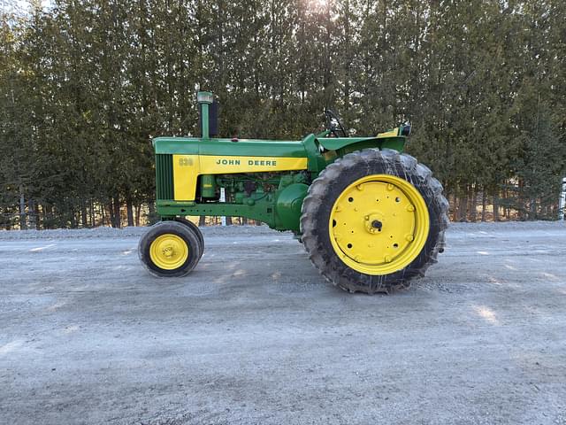 Image of John Deere 630 equipment image 1