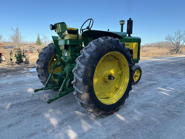 Image of John Deere 630 equipment image 4