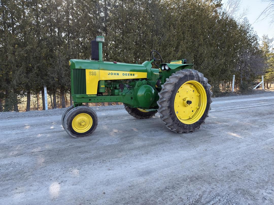 Image of John Deere 630 Primary image