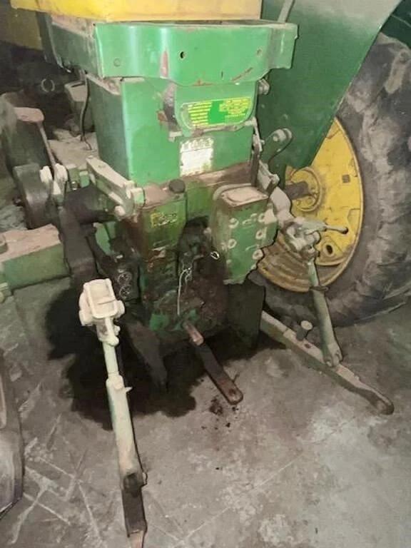 Image of John Deere 630 equipment image 4