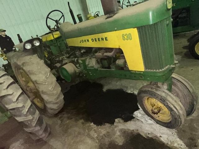 Image of John Deere 630 equipment image 2