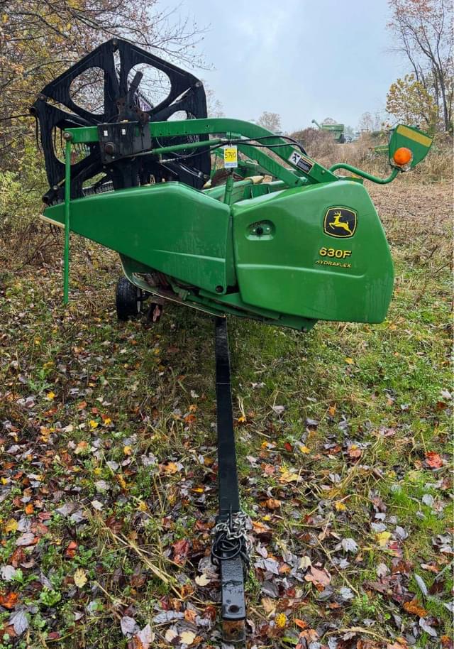 Image of John Deere 630F equipment image 4