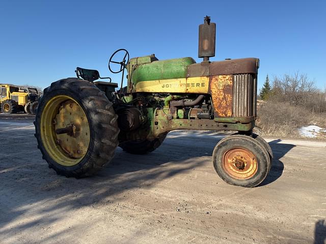 Image of John Deere 630 equipment image 4
