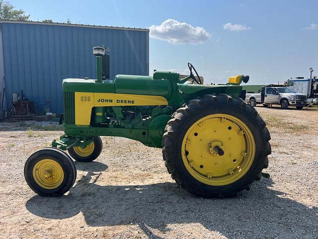 Image of John Deere 630 equipment image 3