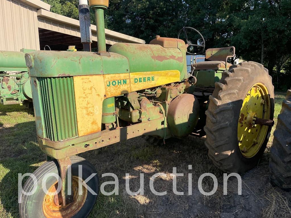 Image of John Deere 630 Image 1