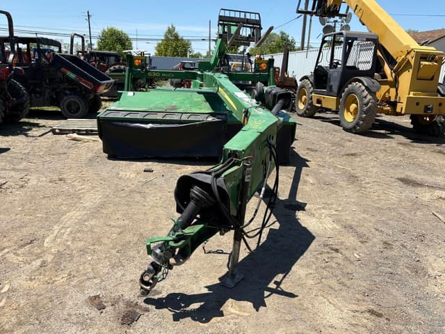 Image of John Deere 630 equipment image 1
