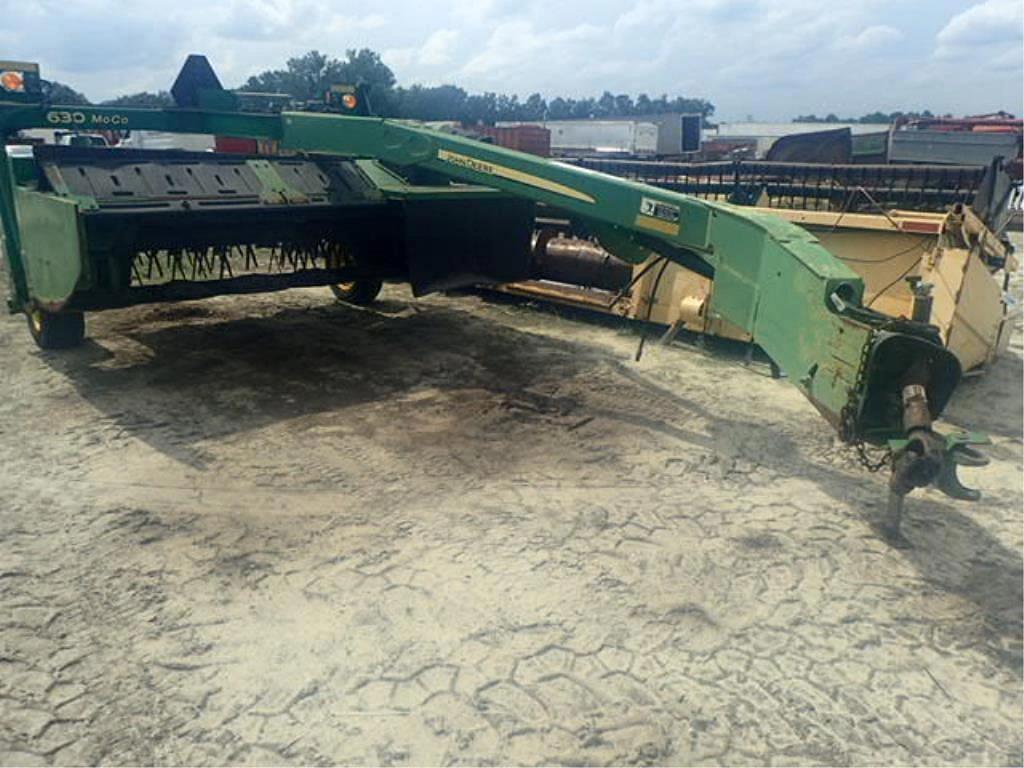 Image of John Deere 630 Primary image