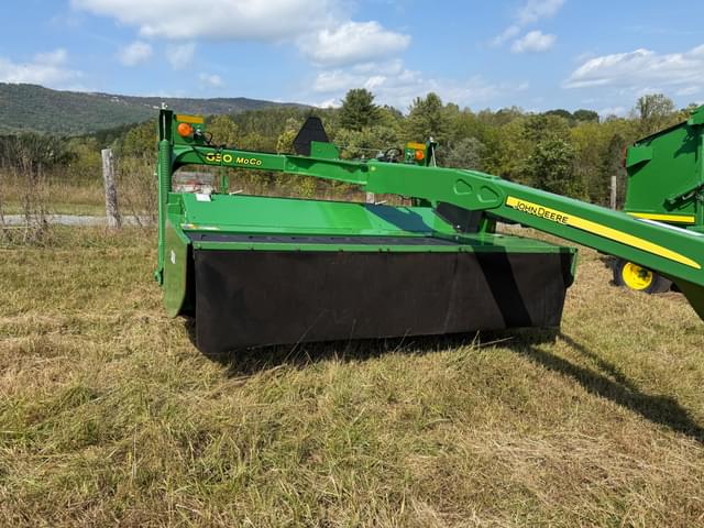 Image of John Deere 630 equipment image 3